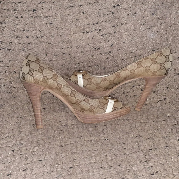 Vintage GUCCI-Horsebit Platform GG Monogram-Beige-Stacked Heels-Sz 9-Excellent - Picture 5 of 9